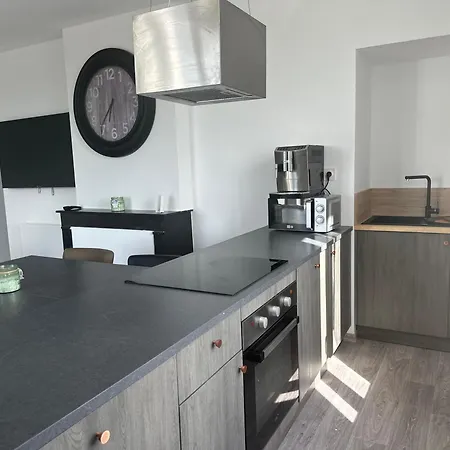 Apartment Confortable Boutheon